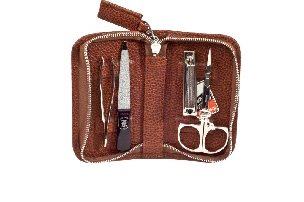 Mini Maniküre Reisenecessaire